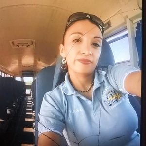 Meet your Posher, Yolanda